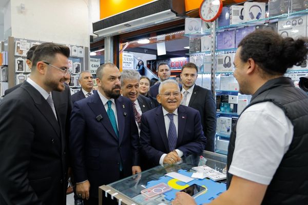 Başkan Büyükkılıç ve Acar Kayseri’de çeşitli programlara katıldı