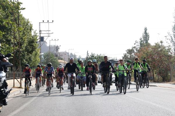 Konya’da Avrupa Hareketlilik Haftası kapsamında bisiklet turu