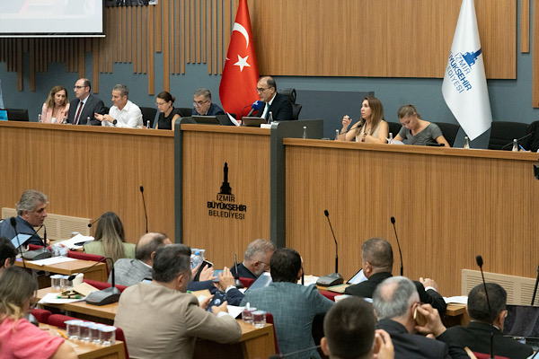 İzmir Otogarı’nın yeni ücret tarifesi belli oldu