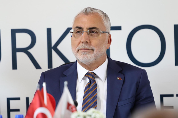 Bakan Işıkhan, TİSK 4. Birlikte Daha Güçlü Bir Gelecek Zirvesi’ne katıldı