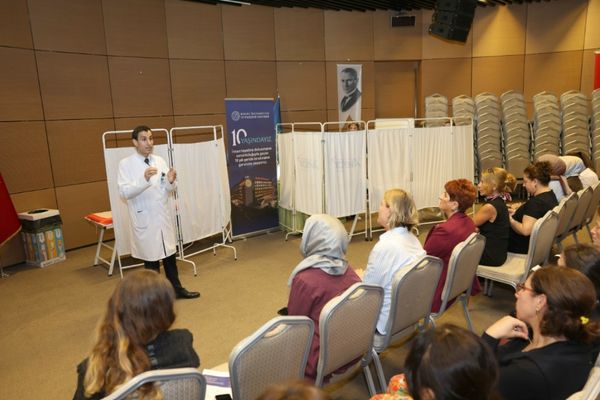 Küçükçekmece Belediyesi personeline damar sağlığı taraması