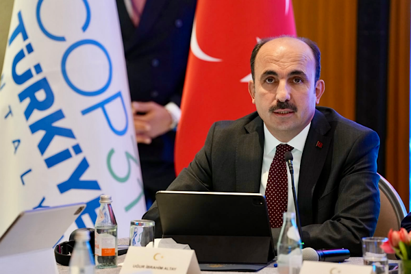 Başkan Altay, New York’ta iklime dirençli şehirler gündemini değerlendirdi