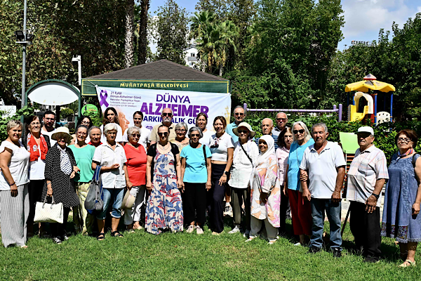 Muratpaşa’da Alzheimer farkındalığı için etkinlik düzenlendi