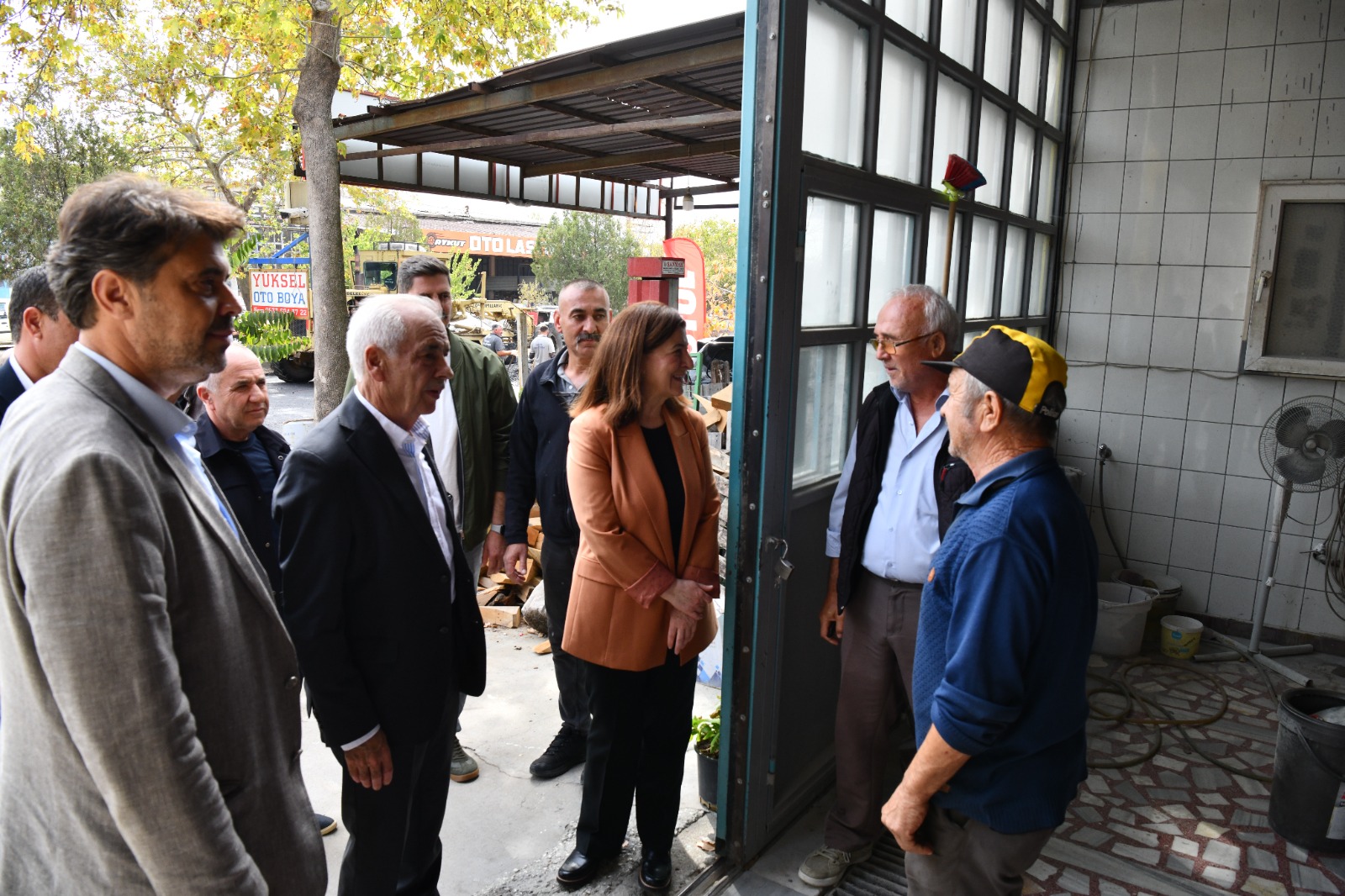 Başkan Özcan, Keşan Sanayi Sitesi’ndeki asfalt çalışmalarını inceledi