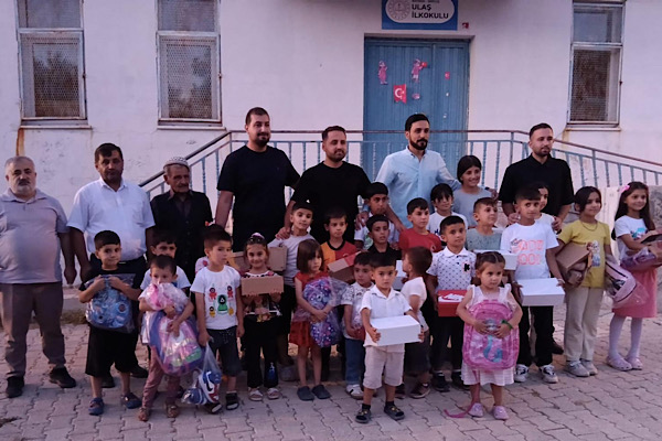 Gercüş’te ihtiyaç sahibi 40 öğrenciye eğitim desteği sağlandı