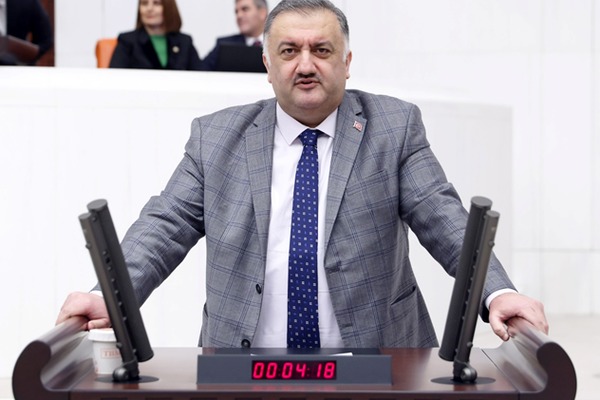 Karal, 2027 bütçesindeki faiz giderlerine tepki gösterdi