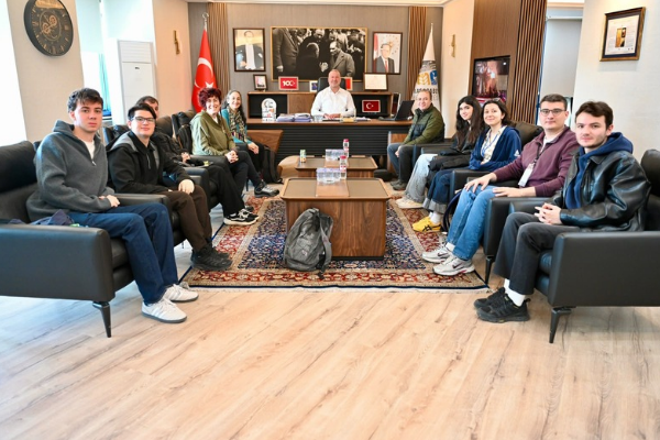Üniversite öğrencileri Karacabey’de saha araştırması yaptı