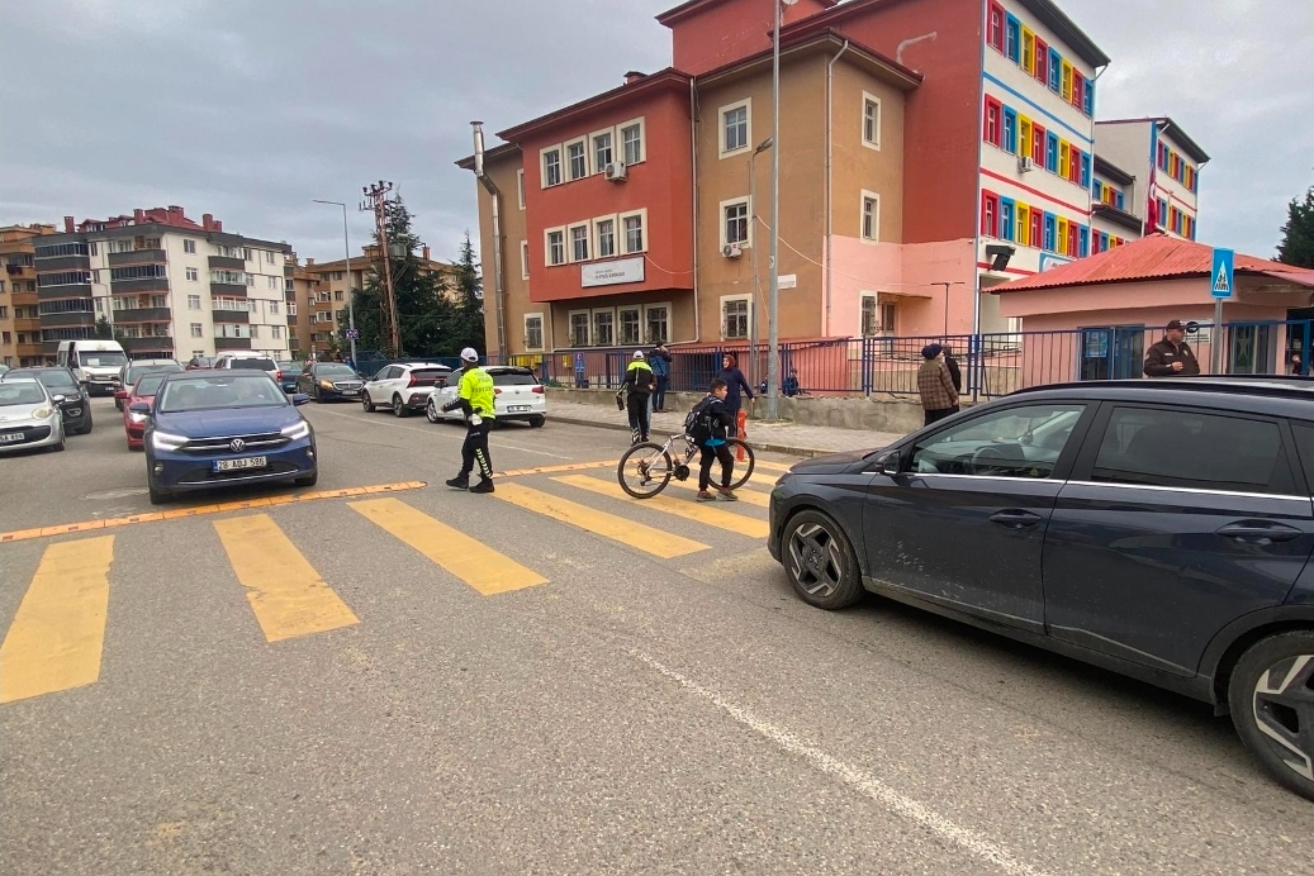 Giresun Emniyeti’nden okul çevrelerinde geniş kapsamlı denetim