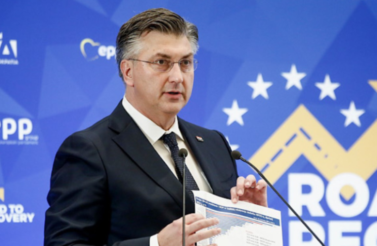 Plenkovic: Yakıt fiyatları yarından itibaren düşecek