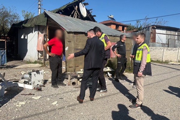 Düzce Belediyesi, izinsiz hurdacılık faaliyetlerine süre verdi