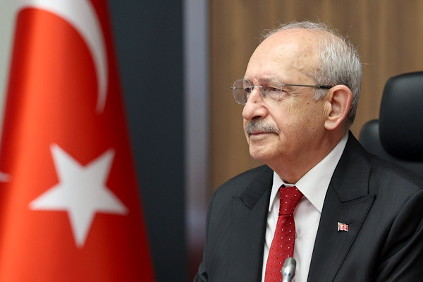 Kılılçdaroğlu: Politika halka hizmet sanatıdır