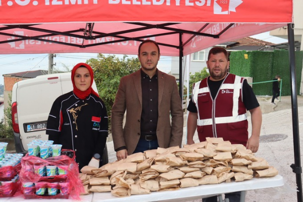 İzmit Belediyesi’nin Beslenme Saati Projesi üç okulda sürdü