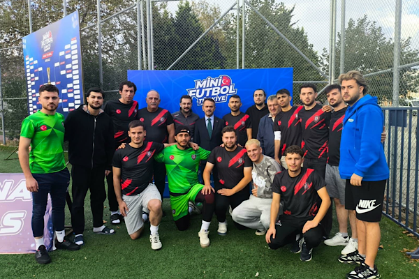 Mini Futbol Türkiye Şampiyonası Kocaeli’de başladı