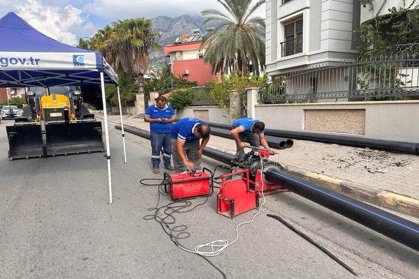 Aslanbucak Mahallesi’nde içme suyu hattı yenileniyor