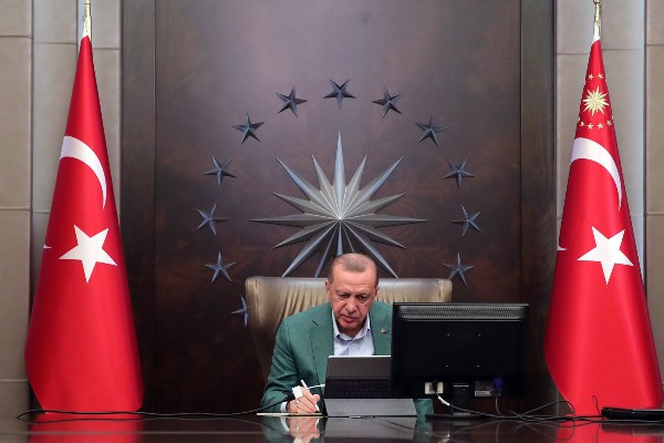 Cumhurbaşkanı Erdoğan: Siyasetimizin tek limanı ahlaktır