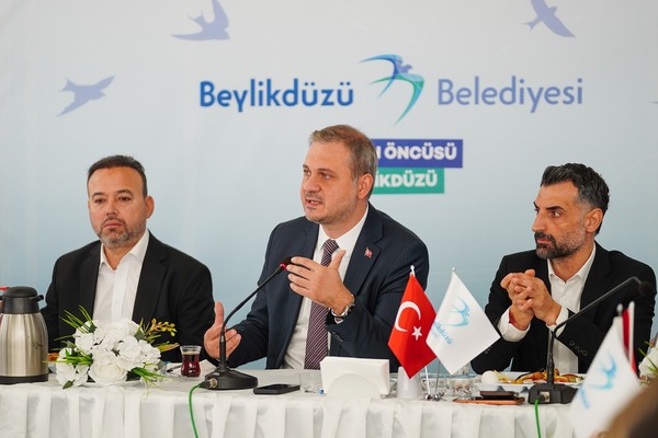 Çebi, Beylikdüzü’nün 18 aylık hizmet bilançosunu açıkladı