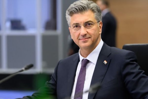 Plenkovic ülkesinin AB bütçesinden 7 milyar avro almasını bekliyor